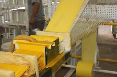 Sinais que sua fabricação de perfis de plástico precisa de máquinas novas